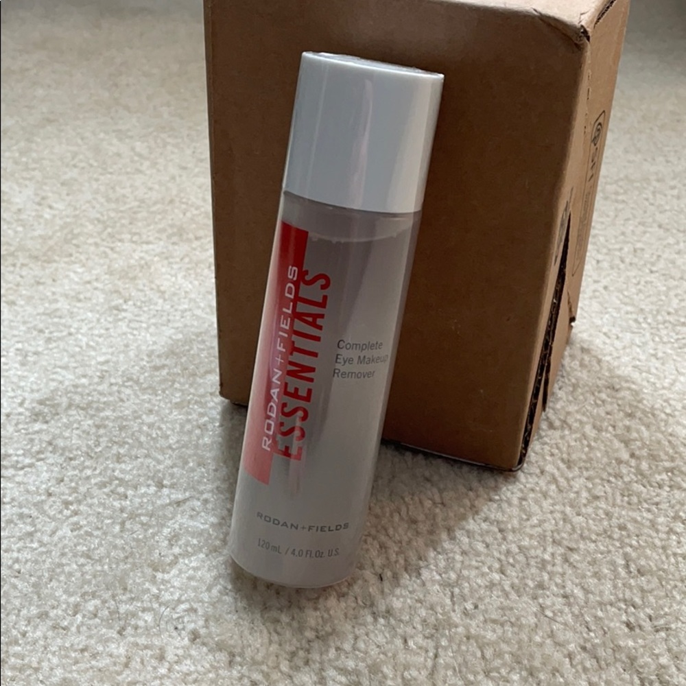 Rodan & Fields ESSENTIALS Eye Makeup Remover